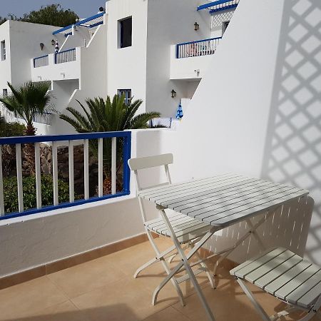 Atalaya 1st Floor Poolside Apartment Puerto del Carmen  Buitenkant foto
