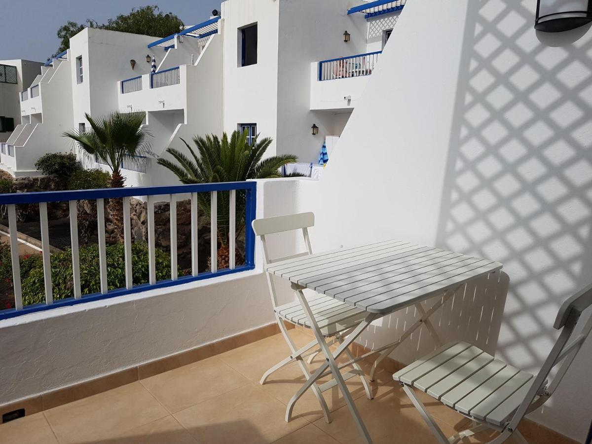 Atalaya 1st Floor Poolside Apartment Puerto del Carmen  Buitenkant foto