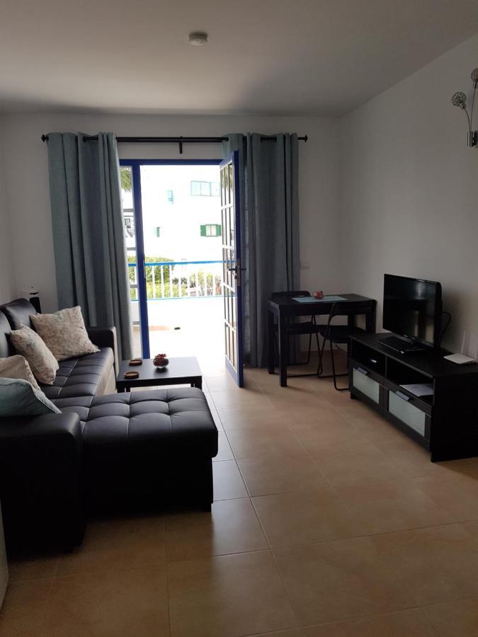 Atalaya 1st Floor Poolside Apartment Puerto del Carmen  Buitenkant foto