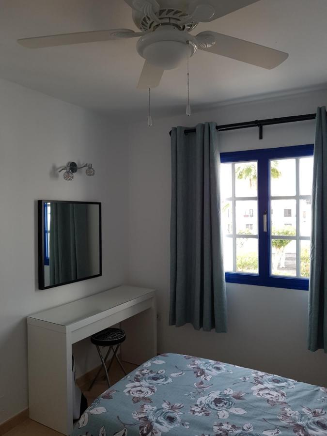 Atalaya 1st Floor Poolside Apartment Puerto del Carmen  Buitenkant foto